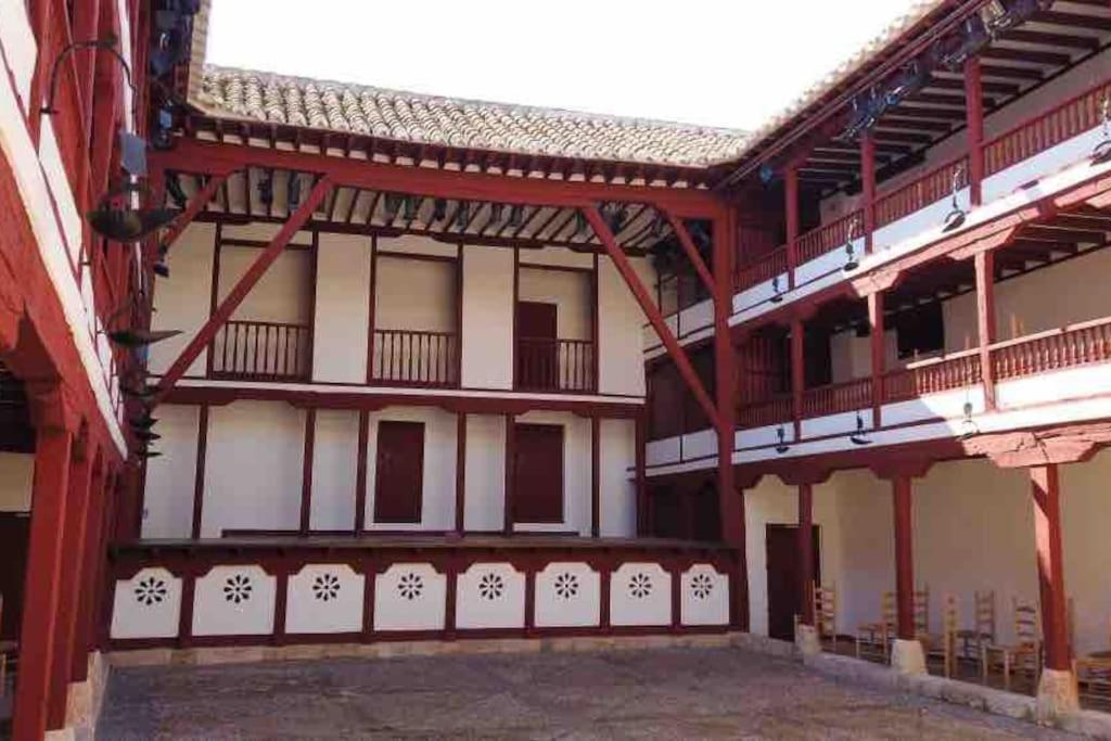 Apto. Singular En La Mancha Banco De Inversiones Argamasilla de Alba Buitenkant foto